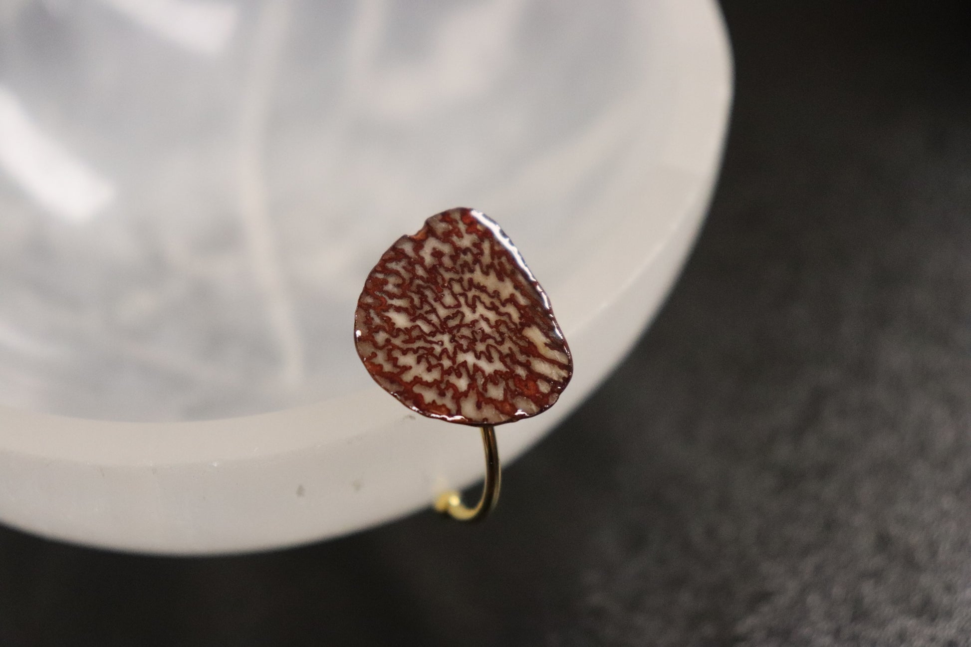 Herbal Ring Collection Qing Feng Teng Ring — The Spirit of Lightness